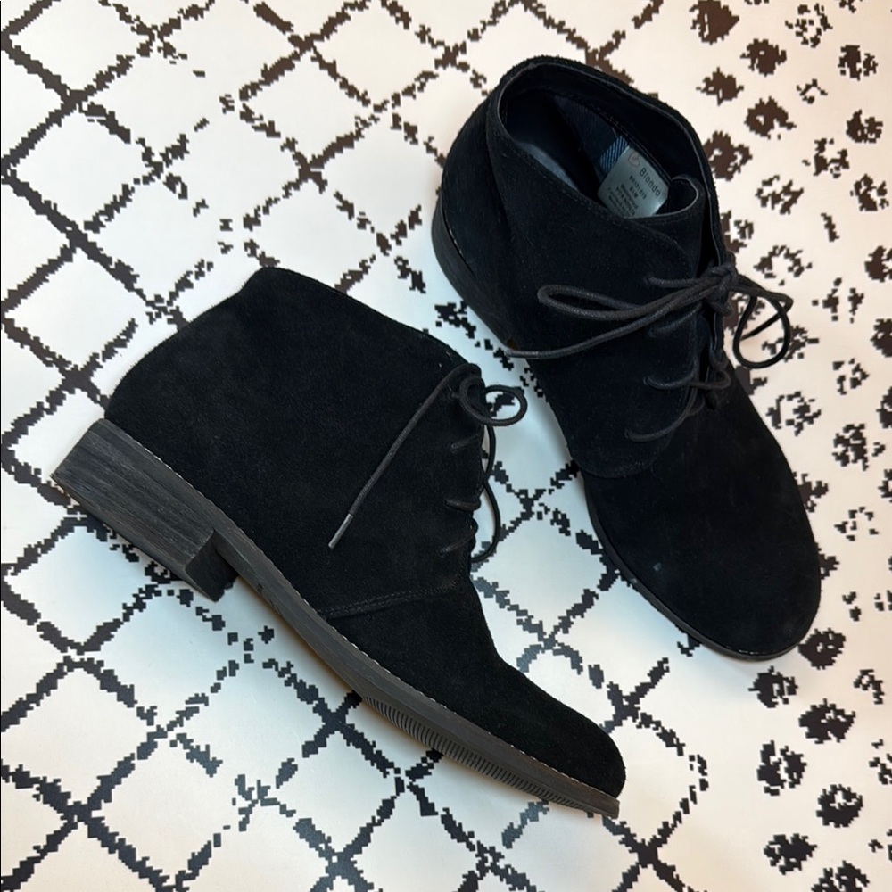 Blondo Black Lace-up Ankle Booties, Suede, Waterproof, Women’s Shoes Size 8.5 M